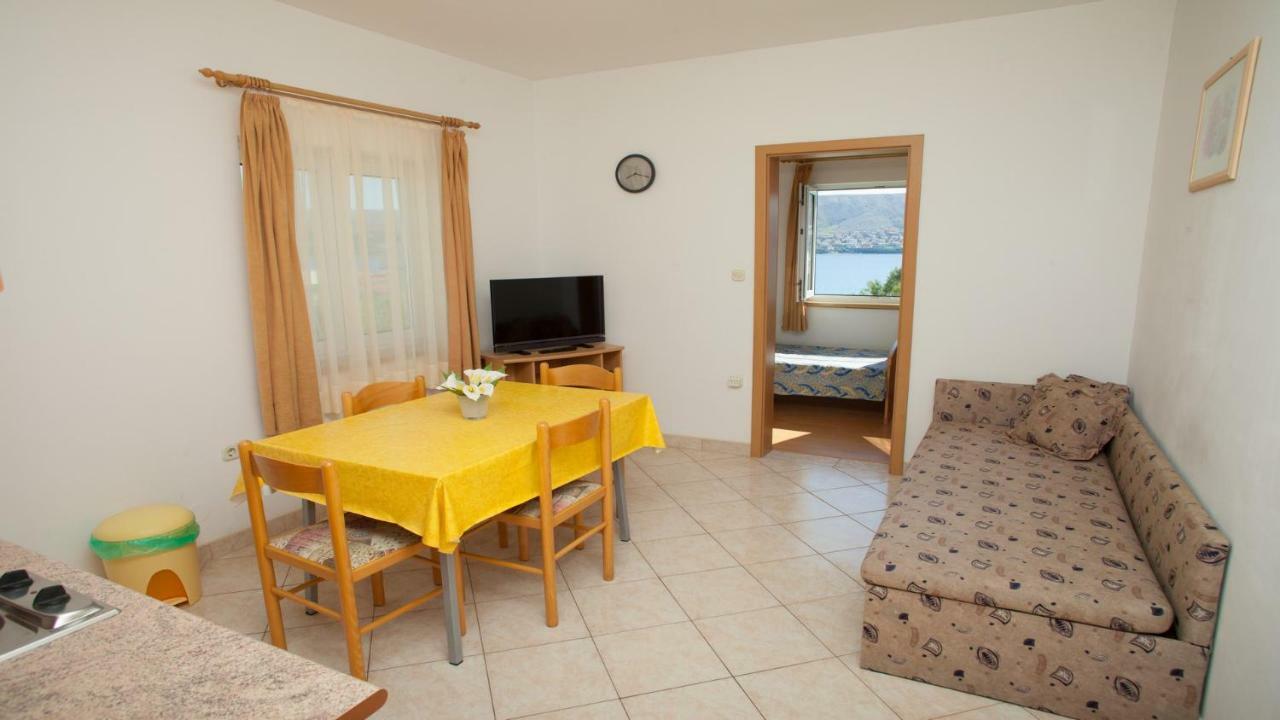 Apartments Basaca باغ المظهر الخارجي الصورة