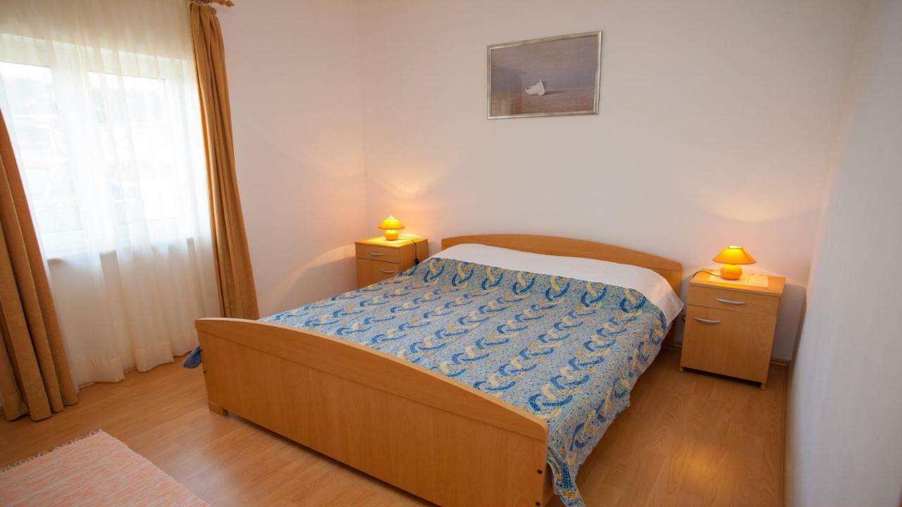Apartments Basaca باغ المظهر الخارجي الصورة